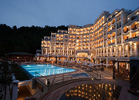 Angel's Peninsula Resort and Spa Hotel
